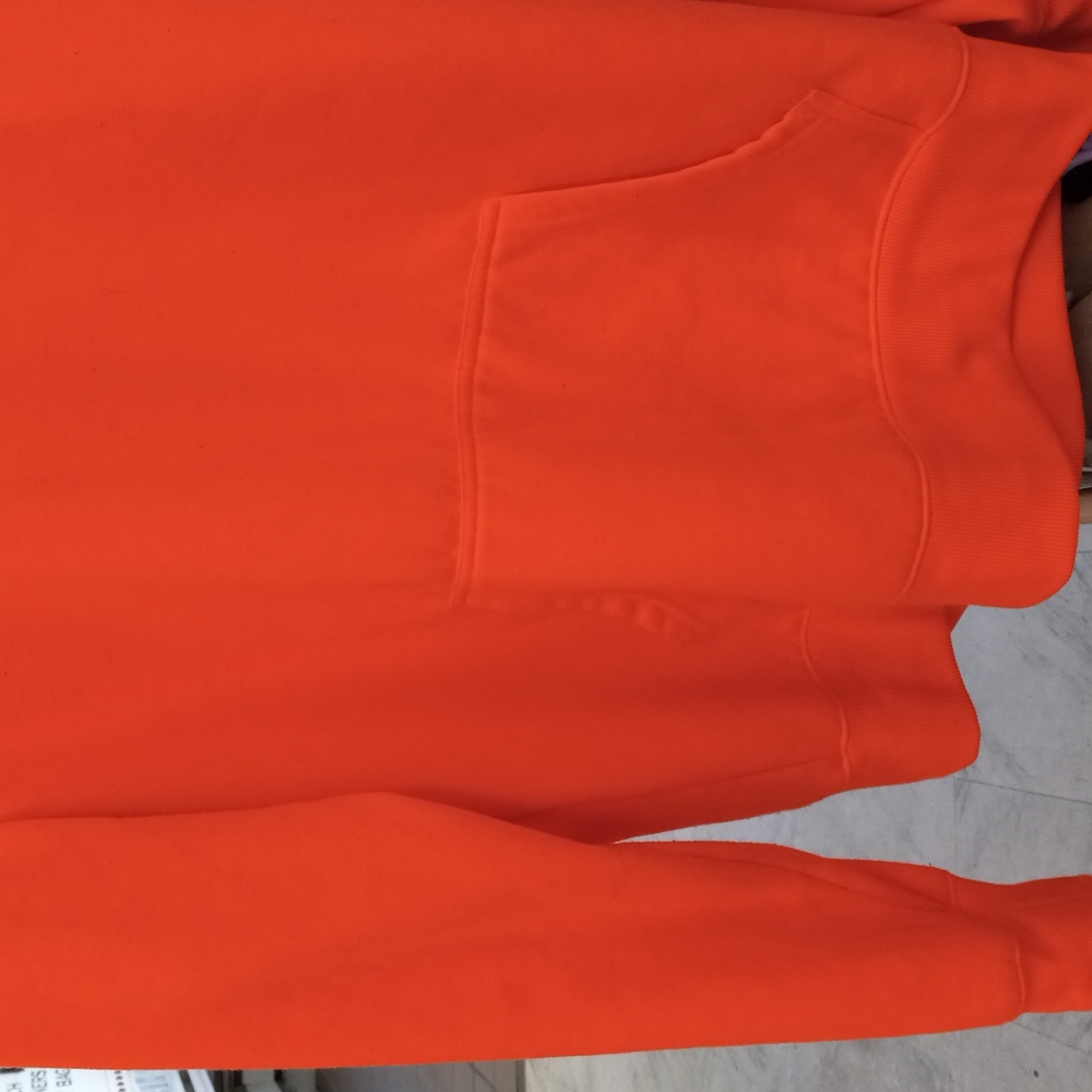 Sweatshirt - Picture 2 of 3